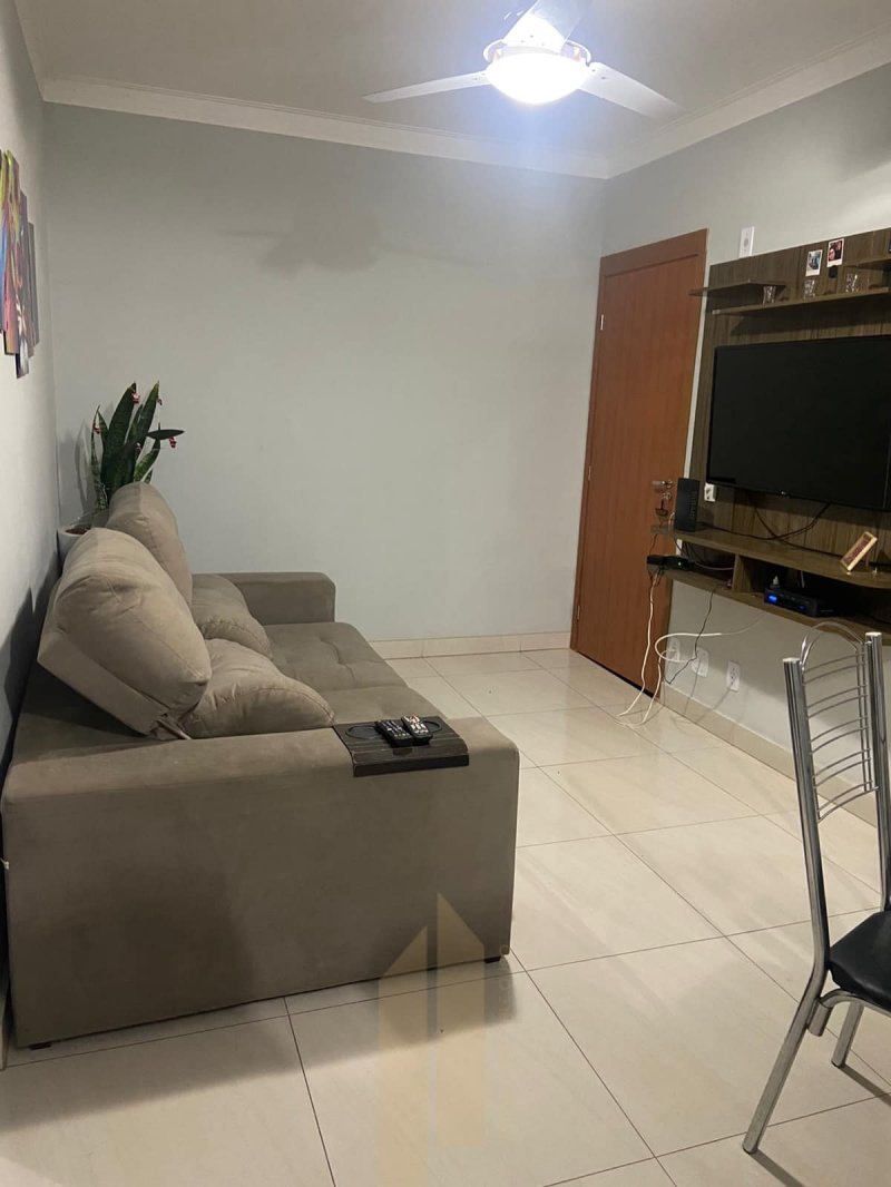 Apartamento - Venda - Conjunto Habitacional Doutor Antnio Villela Silva - Araatuba - SP